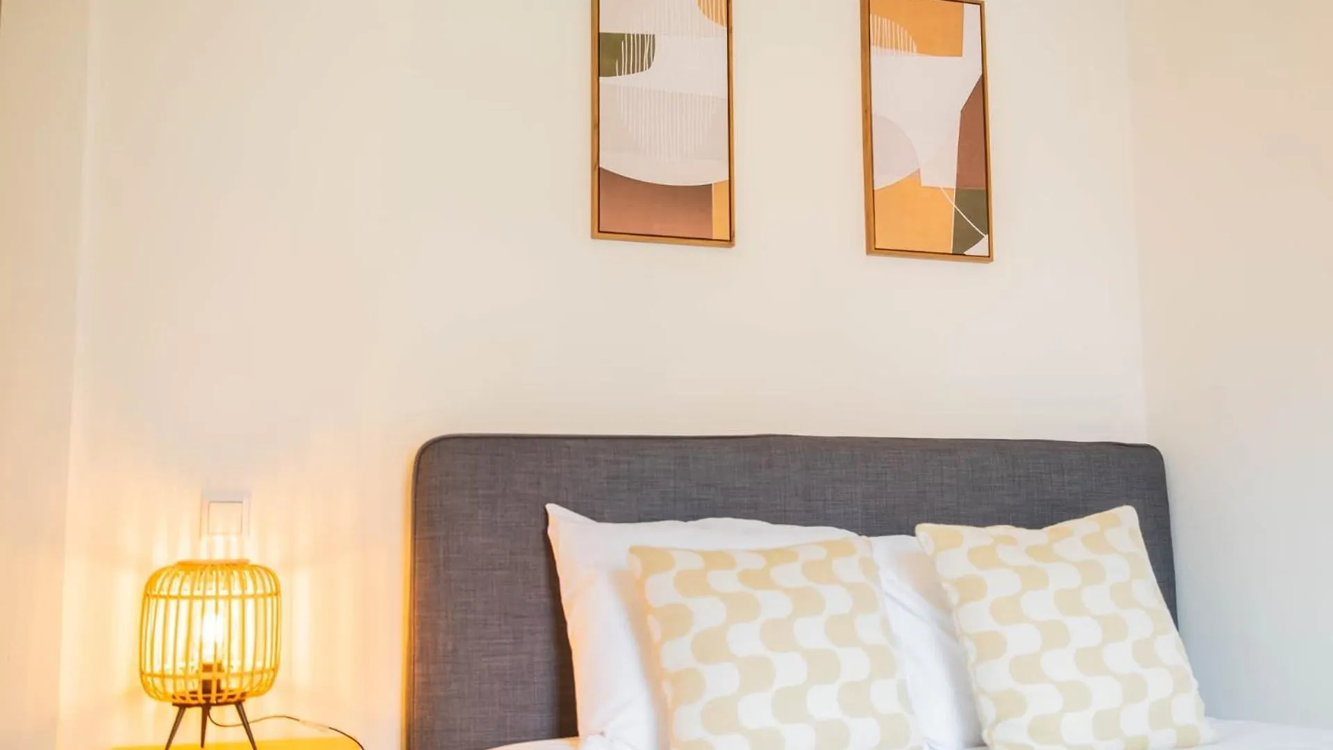 Premium 70M2 Two-Bedroom Apartment - Sd23H 埃因霍温 0*,  荷兰