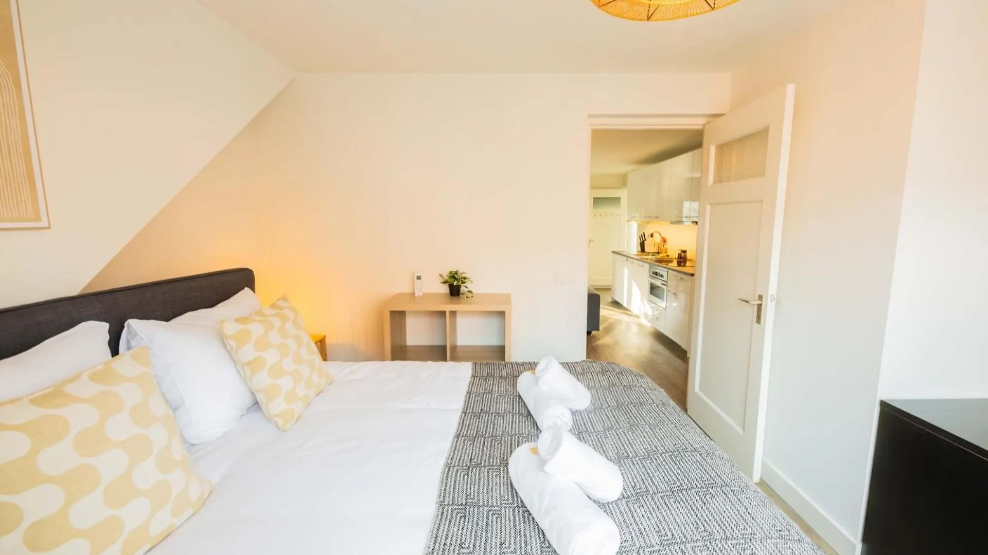 Premium 70M2 Two-Bedroom Apartment - Sd23H 埃因霍温 0*,