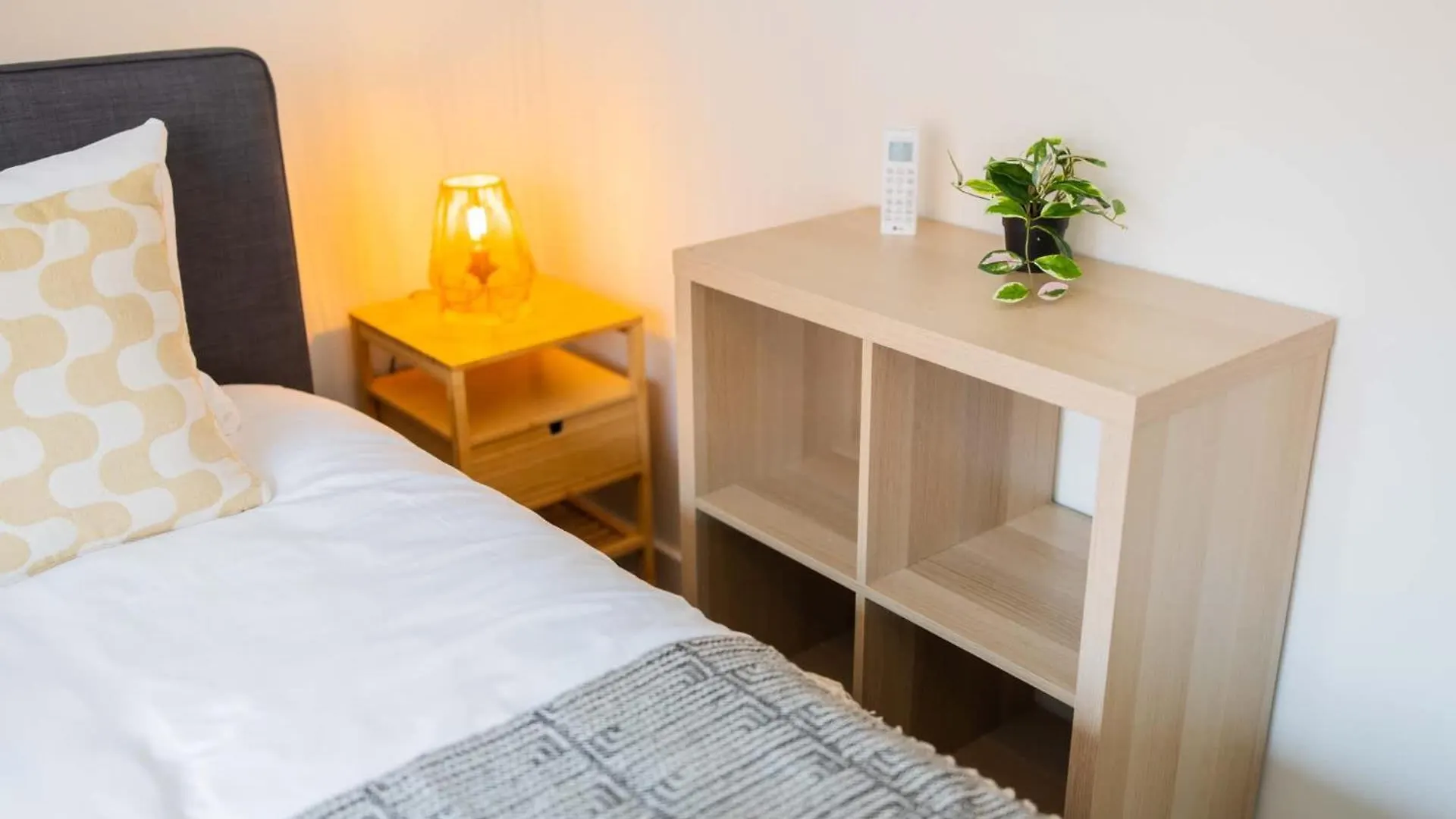 Premium 70M2 Two-Bedroom Apartment - Sd23H 埃因霍温
